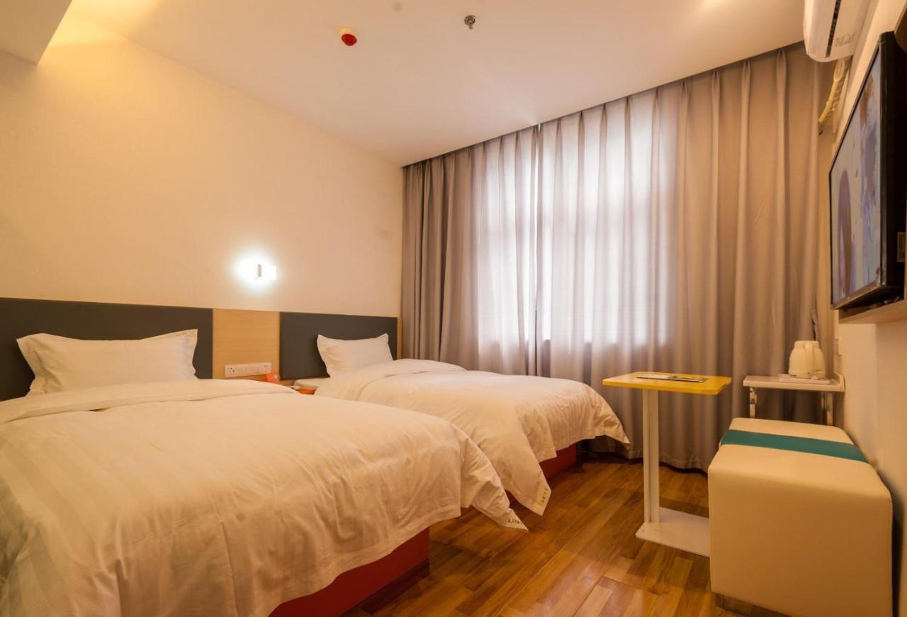 7 Days Hotel Panzhihua 54 Zhuanpan Center Branch Zewnętrze zdjęcie